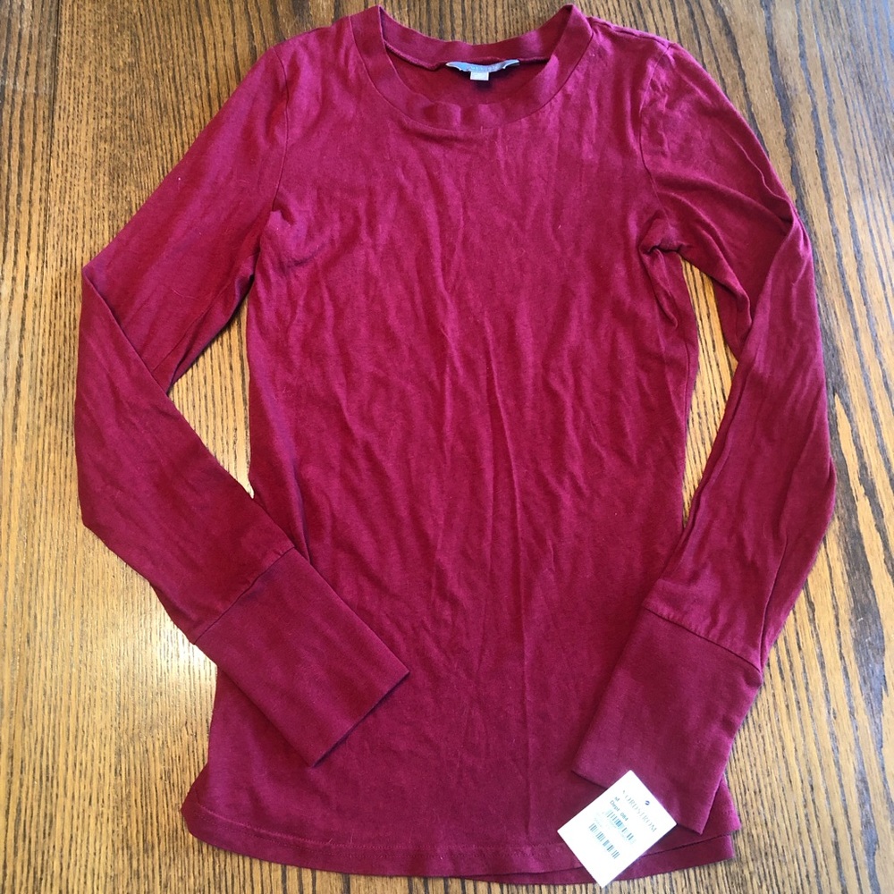 NWT Women’s Long Sleeve Tee by Rubbish Size M
